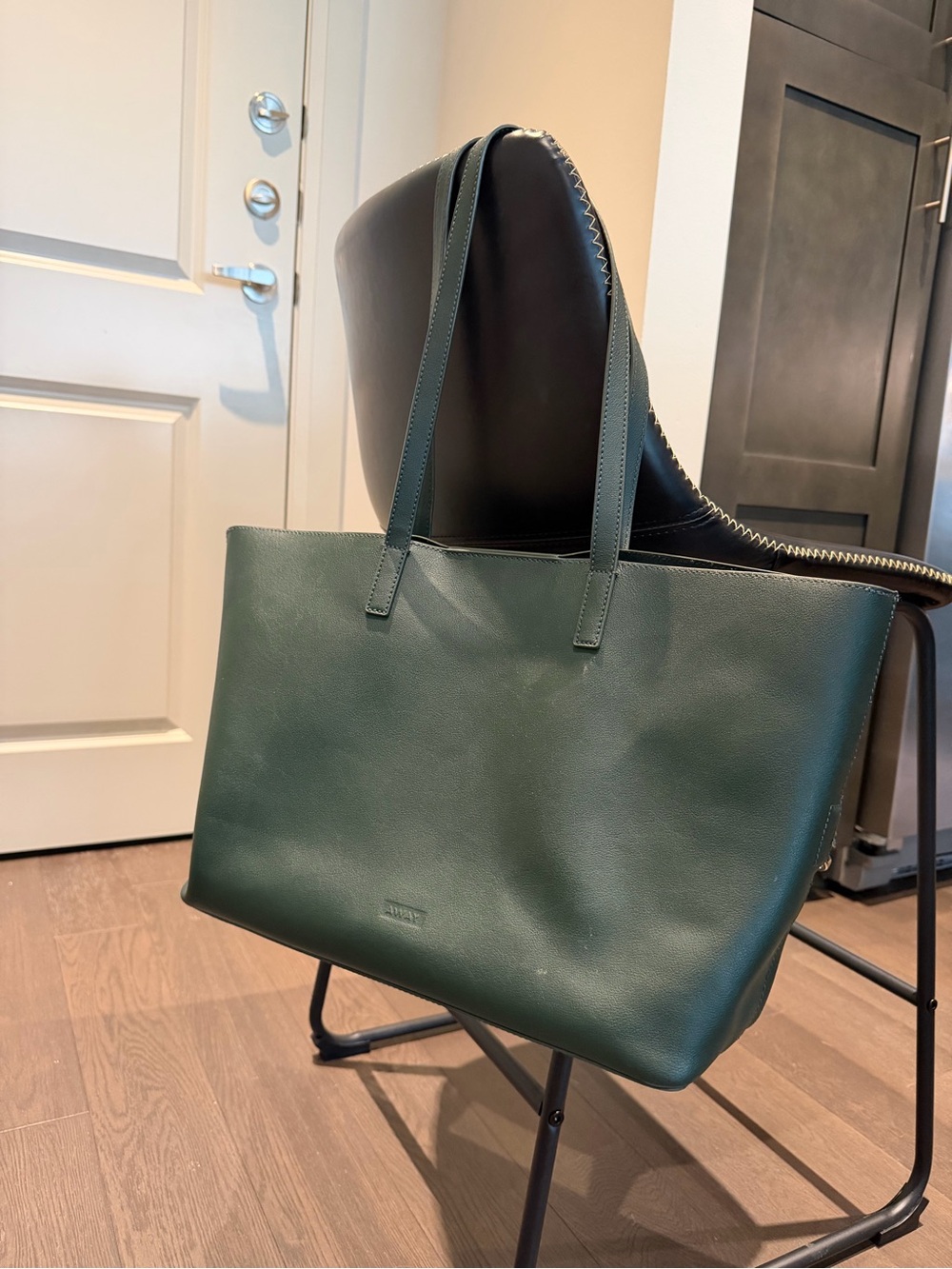 AWAY Green Travel Tote